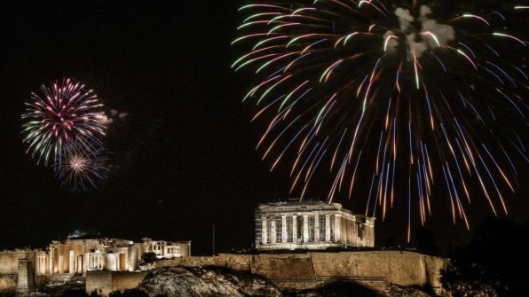 اليونان تعود الى الاجراءات الصارمة مع انتهاء الأعياد