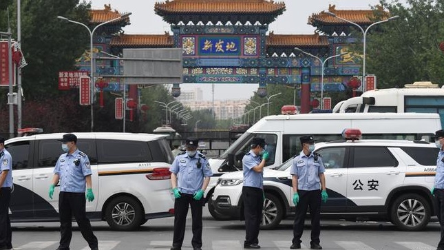 الصين تلجأ الى إعلان حالة الطوارئ في أقاليم عدة