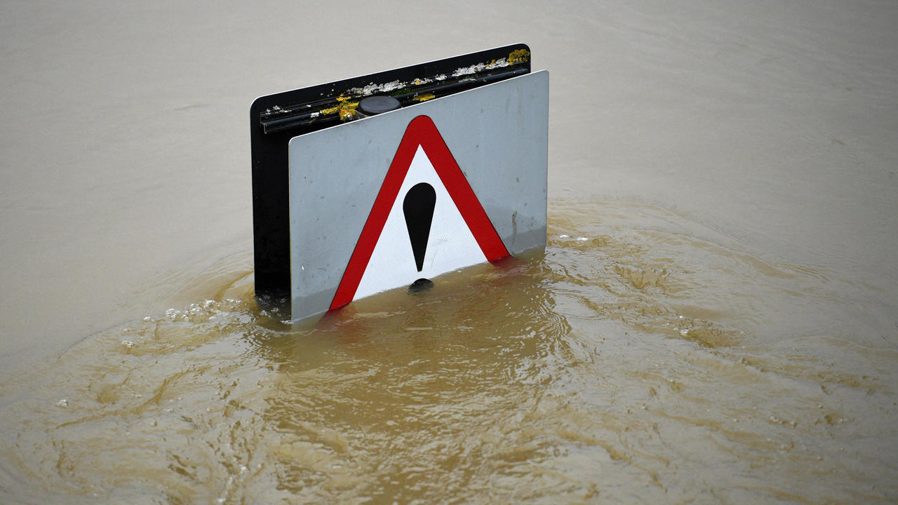 فيضانات في شروزبري في غرب إنكلترا بعد العاصفة 