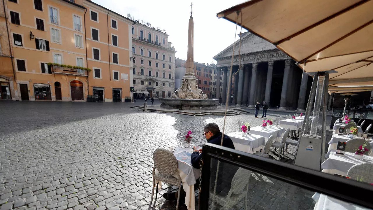 عودة الحياة إلى المطاعم الإيطالية بعد إغلاق عام طويل