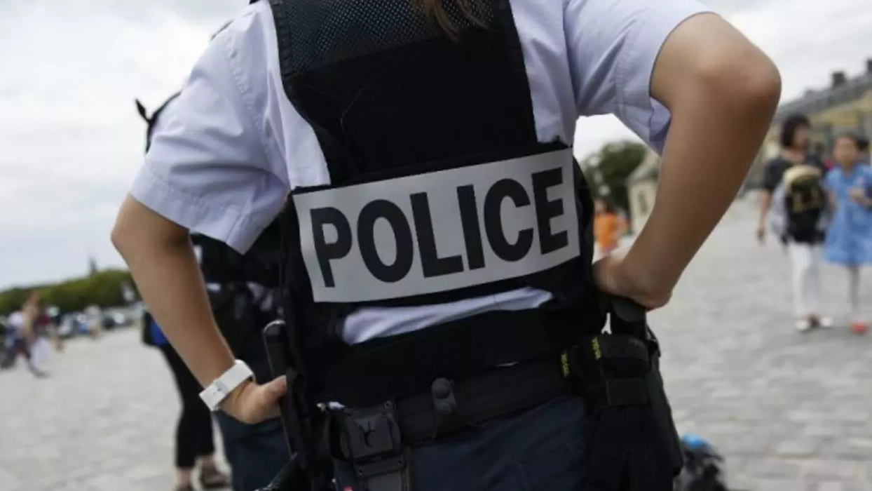 جرت التوقيفات في مدينتي مرسيليا وباريس بطلب من قاض مكلف مكافحة الإرهاب