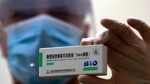 الصين تقدّم مئتي ألف جرعة من لقاح سينوفارم هبة إلى الكاميرون