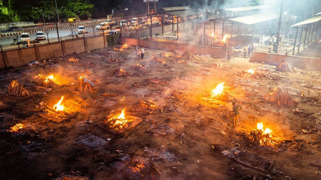 حرق ضحايا كورونا في الهند