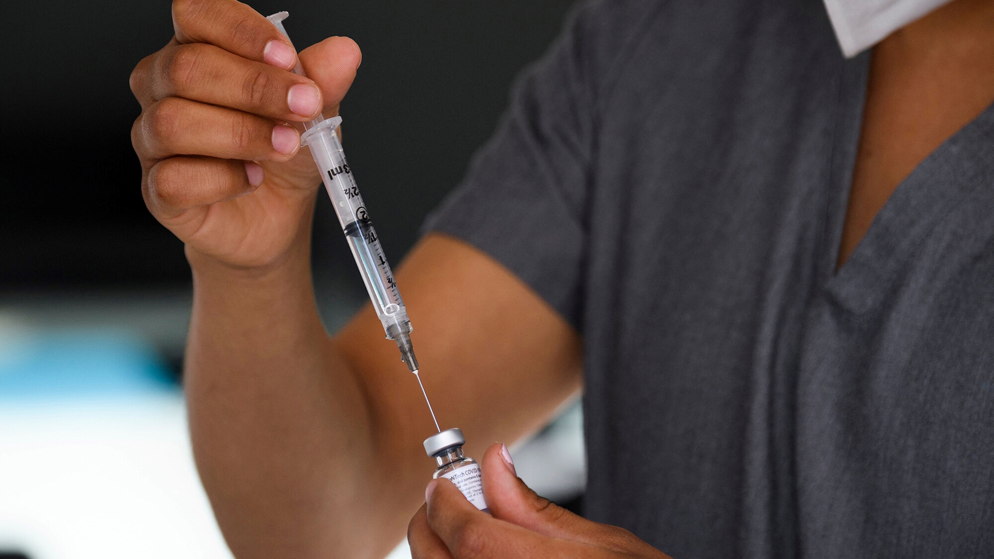 معدل التطعيم في الولايات المتحدة بلغ أعلى وتيرة منذ أسابيع