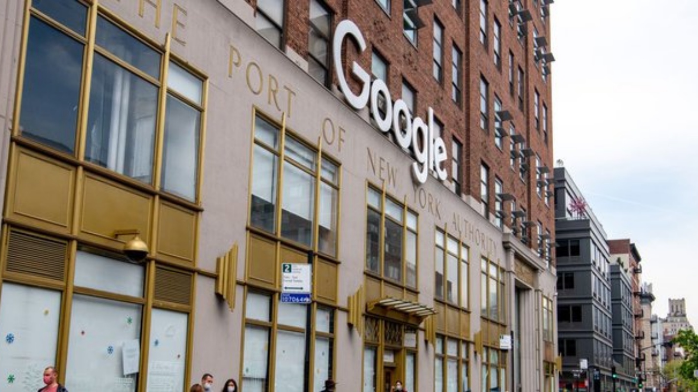 مركز شركة غوغل في نيويورك. في صورة نشرتها The Wall Street Journal في تويتر.