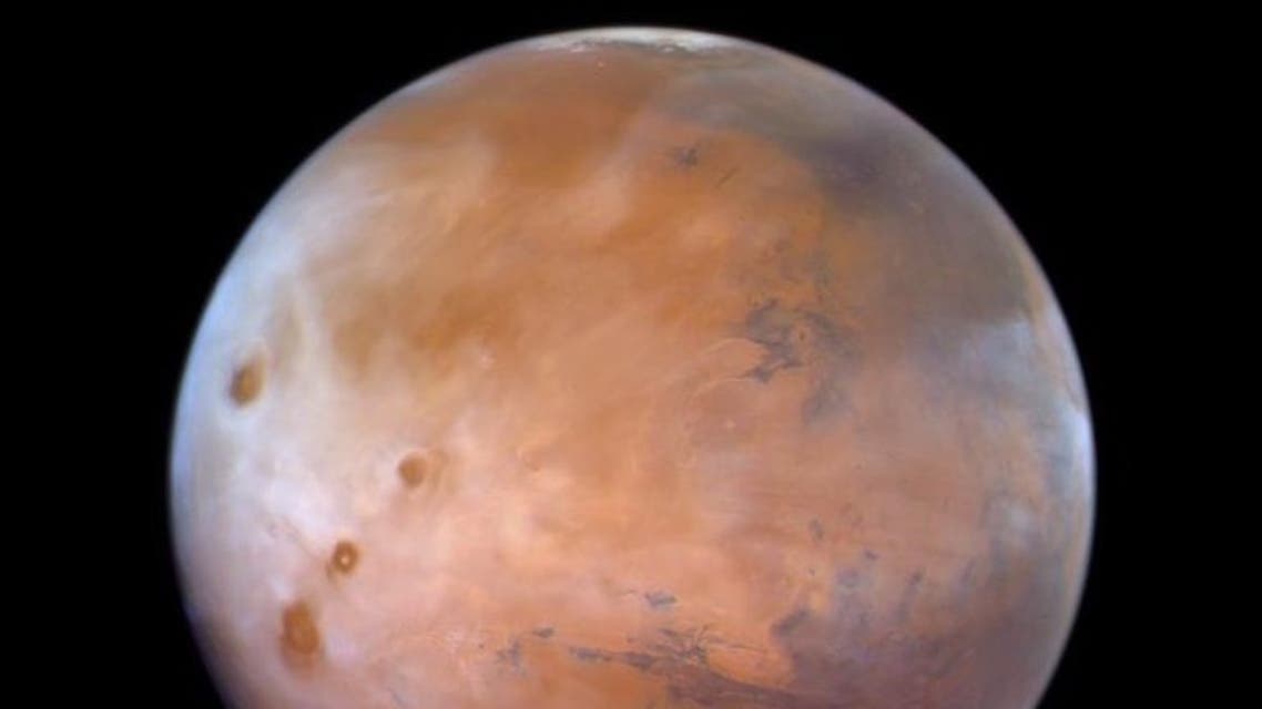 الربيع كما يبدو في الجزء الشمالي من المريخ في صورة أرسلها مسبار الأمل الإماراتي