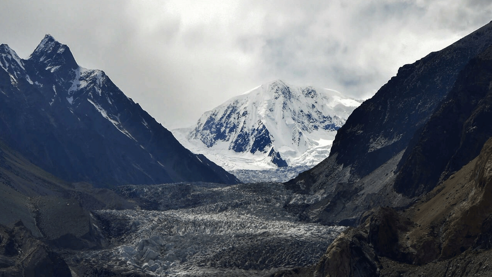 باكستان موطن لأكثر من 7000 نهر جليدي