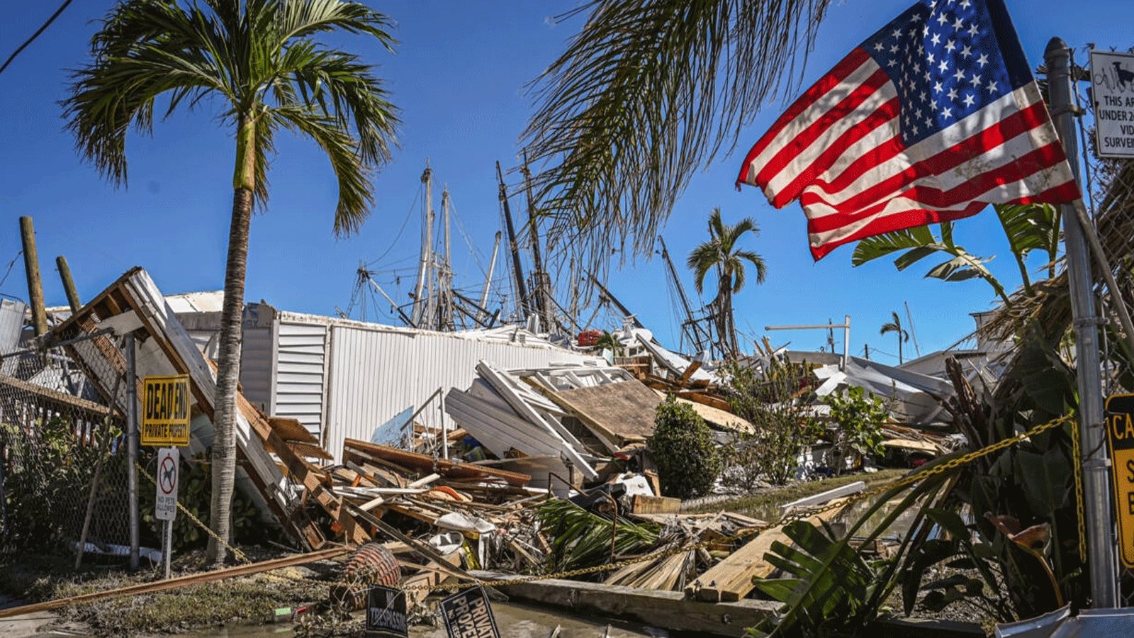 الإعصار إيان من الفئة الرابعة، تسبب بمقتل أكثر من 150 شخصًا غالبيتهم في فلوريدا