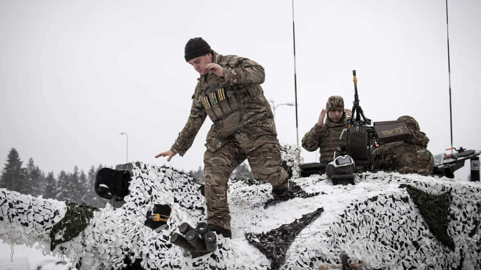 جنود بريطانيون يشاركون في تدريب كجزء من انتشار الناتو في بولندا ودول البلطيق