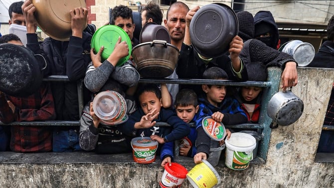 من ينهي مجاعة أطفال غزة؟