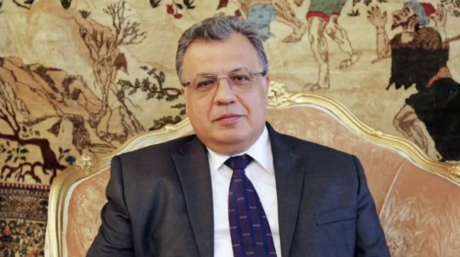 السفير الروسي لدى تركيا أندريه كارلوف