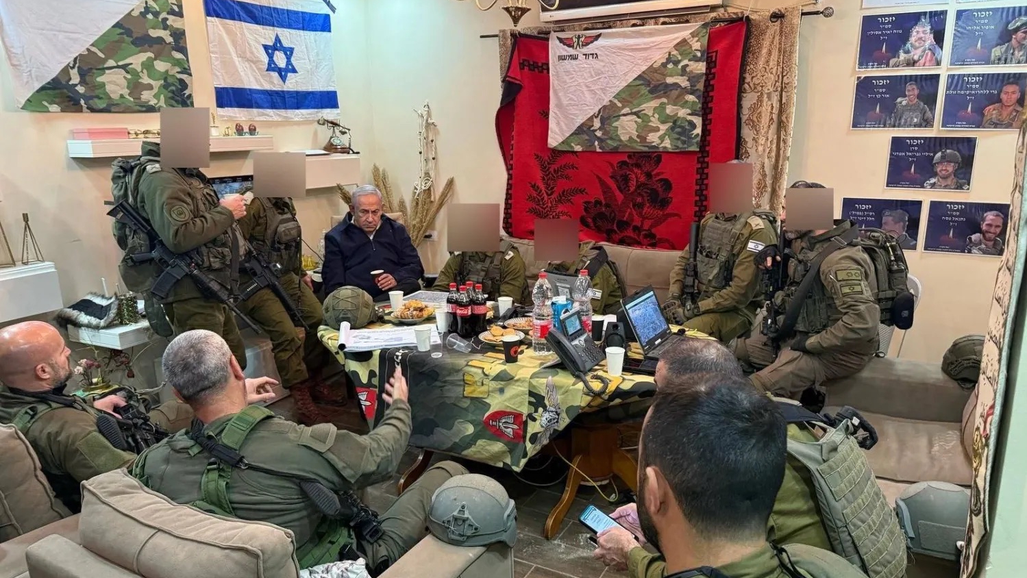 رئيس الوزراء الإسرائيلي بنيامين نتنياهو خلال زيارته للضفة الغربية