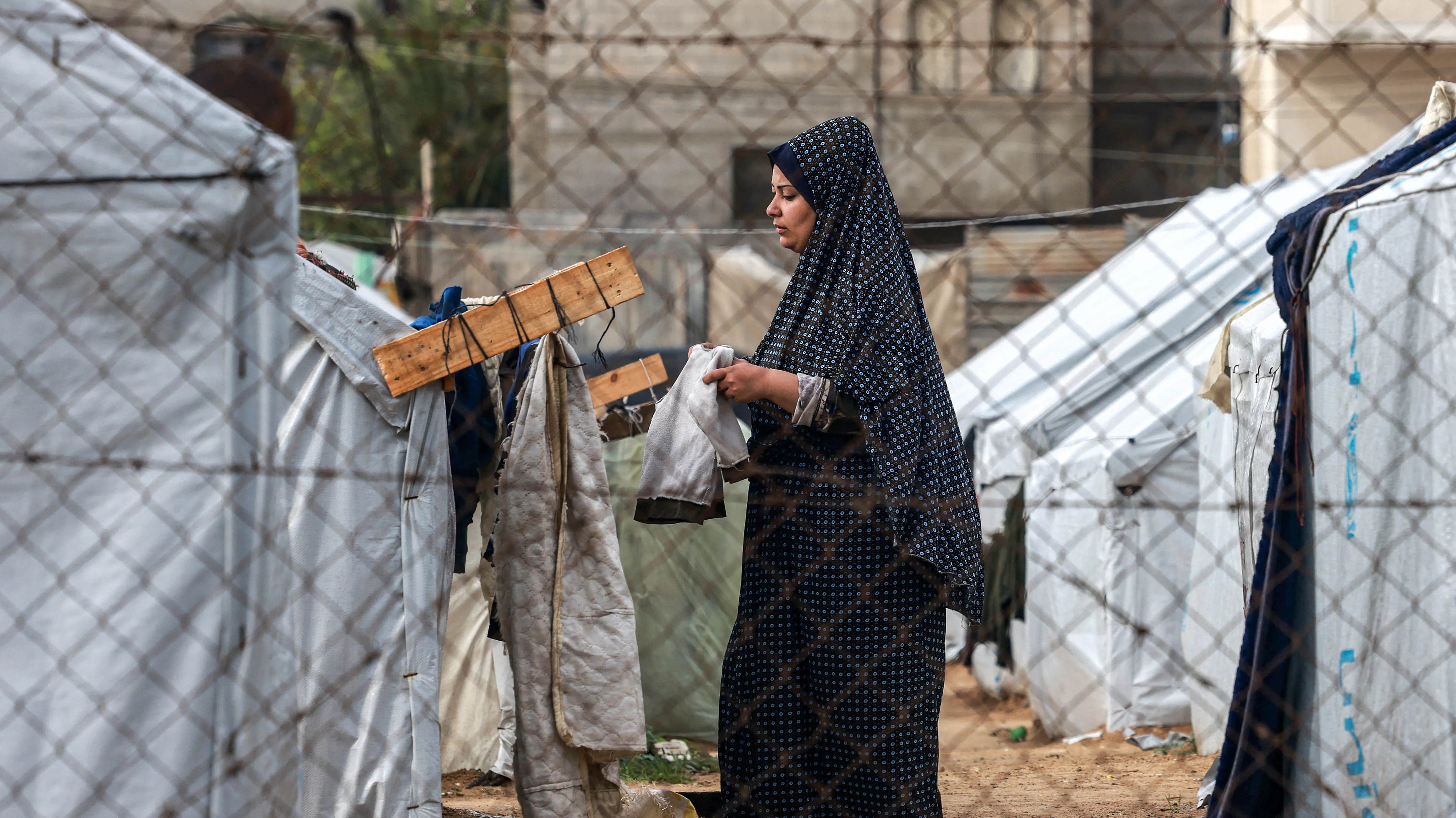 تجدد أمل الأمهات الفلسطينيات بأن يستعيد الأسرى حريتهم