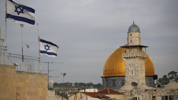 تقدم الجماعات الاستيطانية جوائز مادية للمستوطنين الذين يحاولون ذبح القرابين في محيط المسجد الأقصى