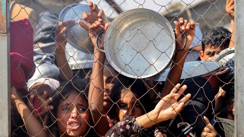 التجويع الإسرائيلي لأهالي قطاع غزة لن يتوقف ما لم يكن هناك مخرج سياسي مقبول من الطرفين