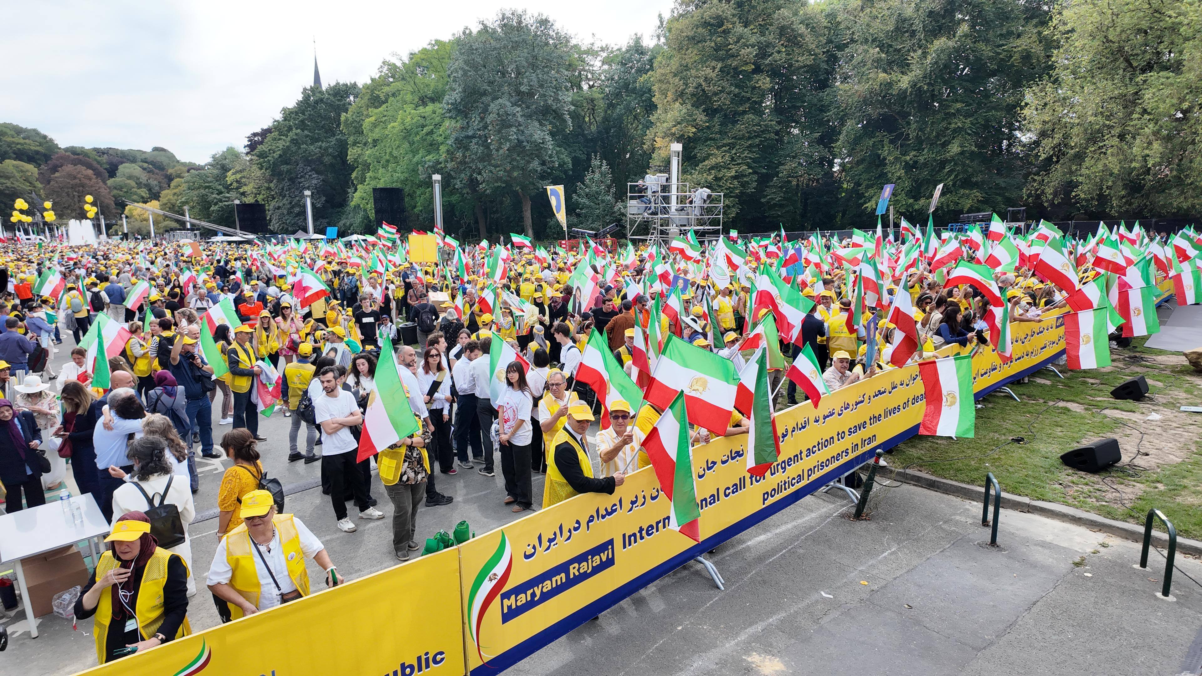 من مشاهد المشاركة الكثيفة في تظاهرة بروكسل