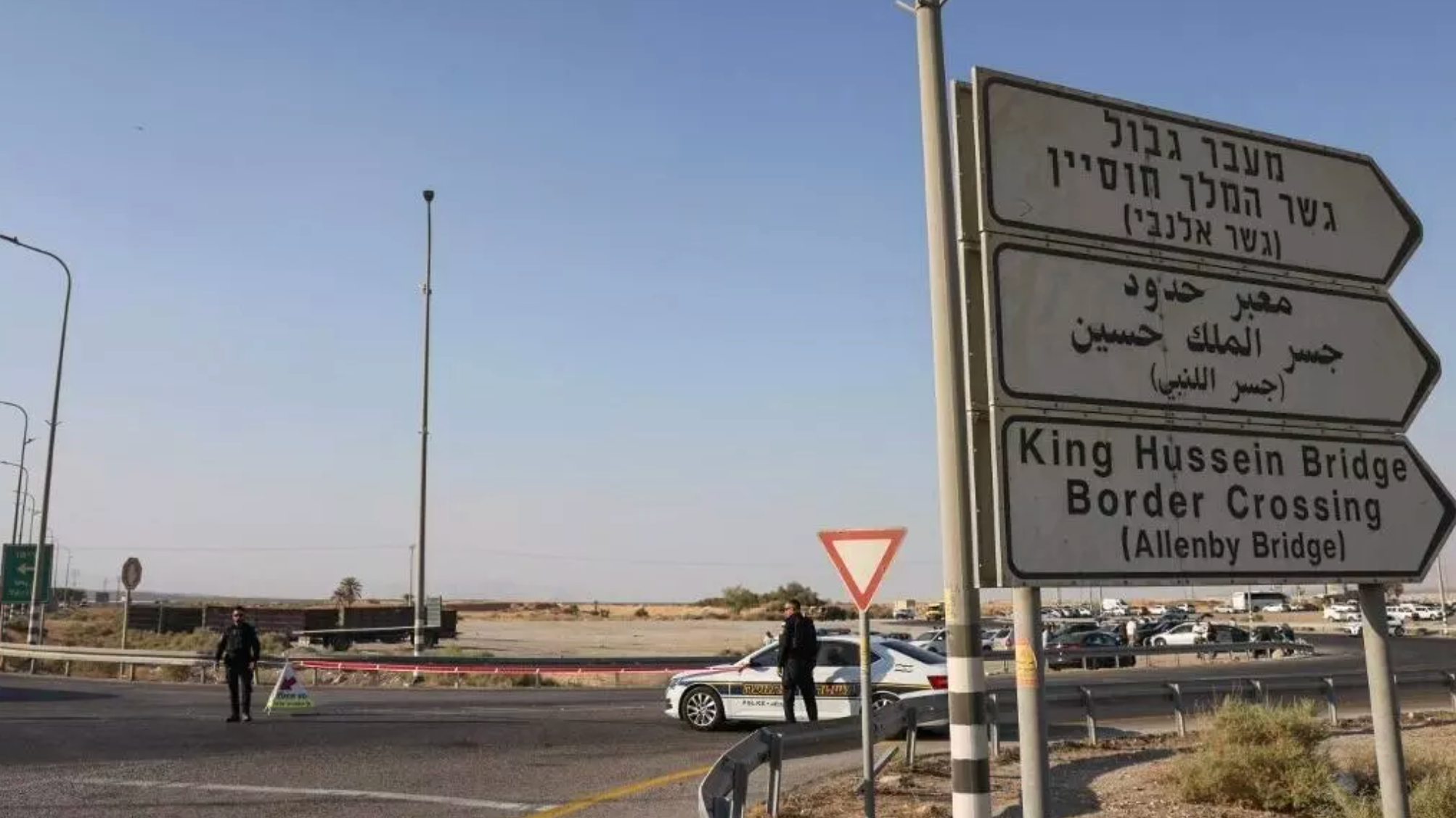 إقفال جسر اللنبي يفاقم الأزمة الإنسانية في غزة