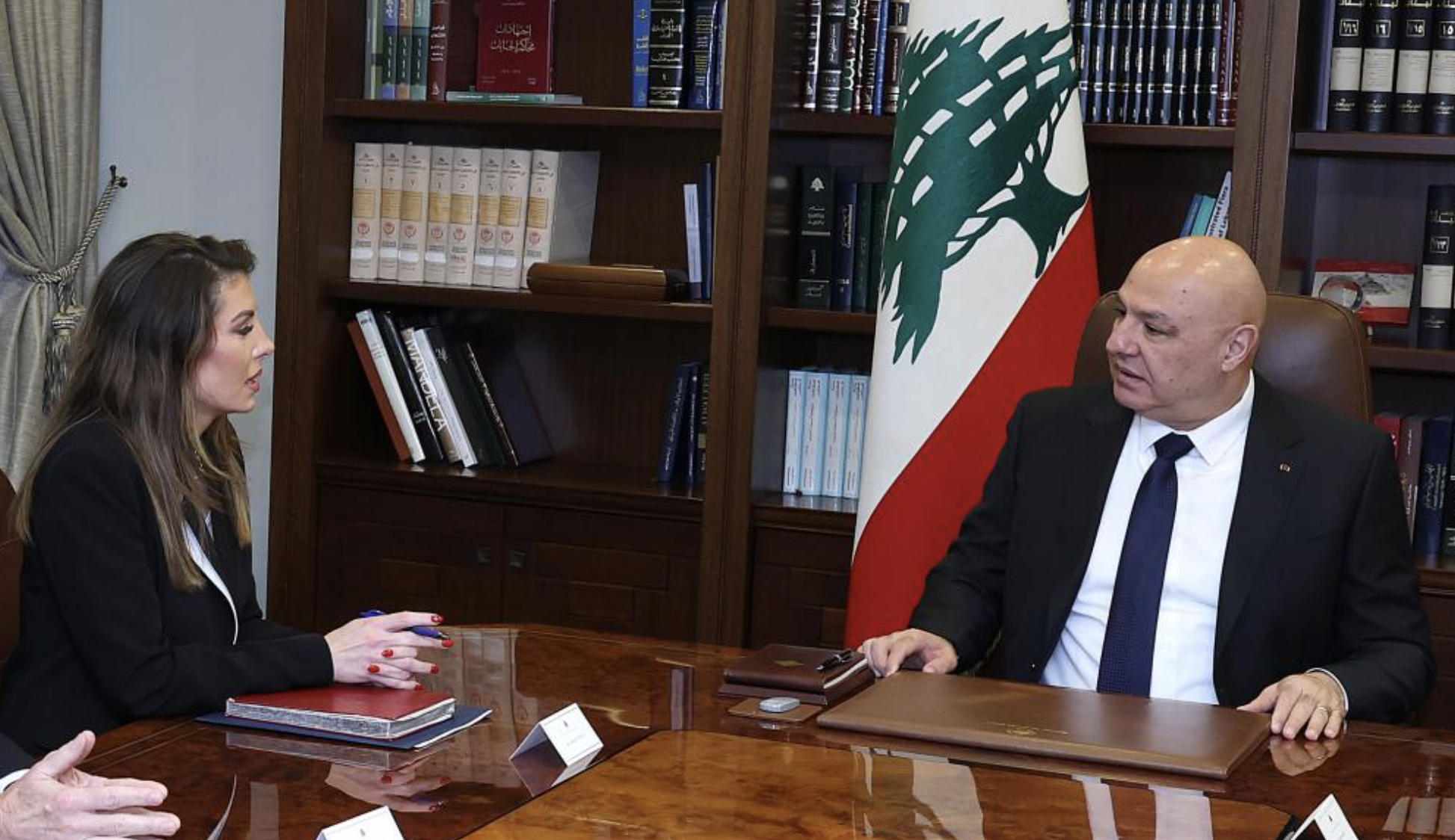 الرئيس جوزيف عون مستقبلاً المبعوثة الأميركية مورغان أورتيغوس