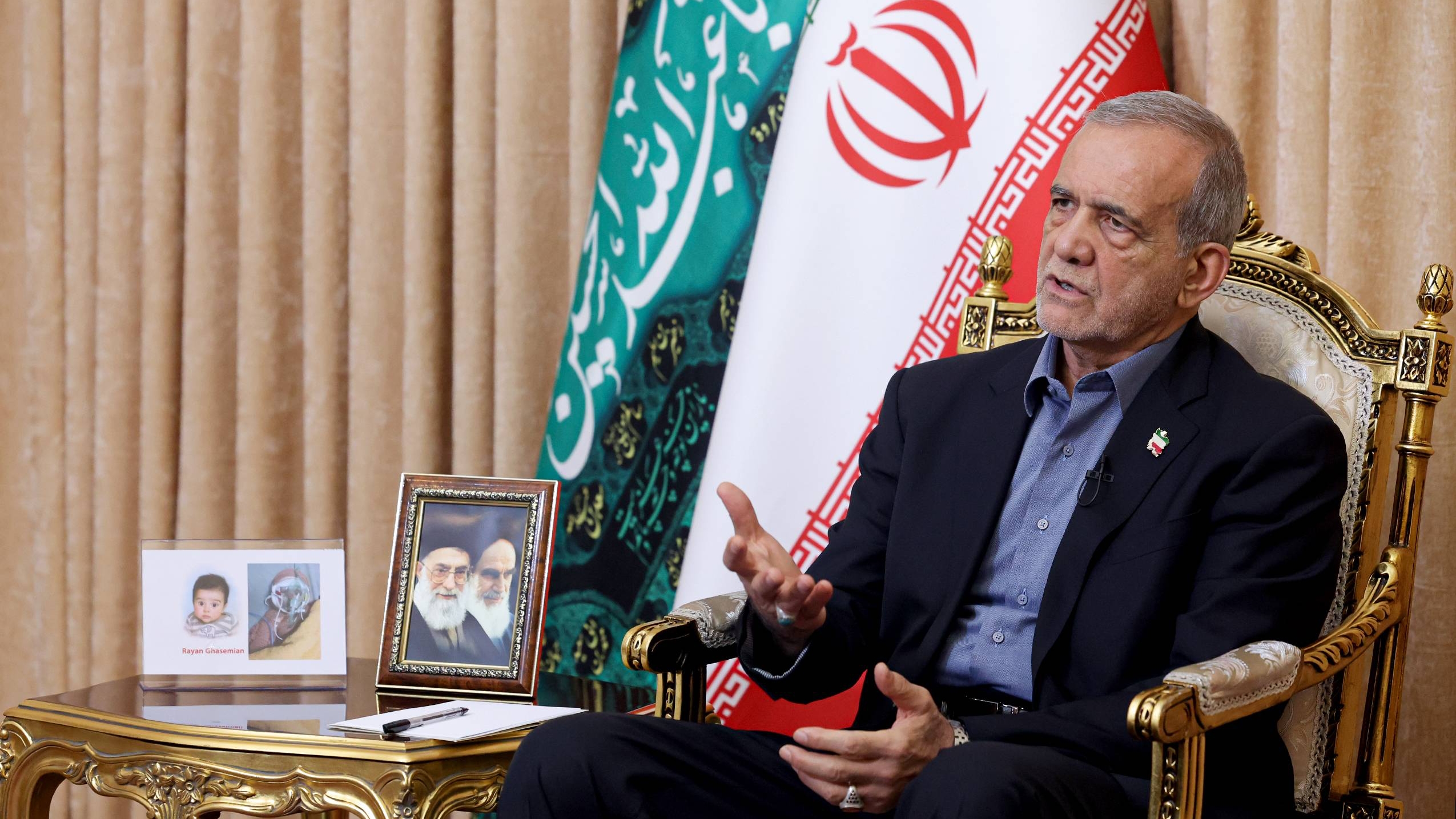 تُظهر التسريبات أنّ ممثلي الحكومة أنفسهم يصمتون داخل الاجتماعات أو يمتنعون عن التصويت، خوفاً من تحمّل المسؤولية أمام الرأي العام الغاضب