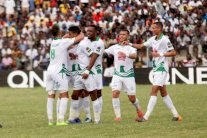 الرجاء البيضاوي يضع قدما في نهائي كأس الاتحاد الإفريقي