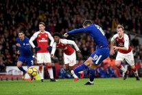 أرسنال-تشلسي الأبرز ومواجهتان سهلتان لليفربول وسيتي