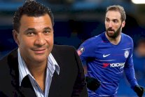خوليت: التعاقد مع هيغواين لن يساهم في علاج عقم هجوم تشيلسي