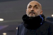 إنتر ميلان يؤكد بأن سباليتي لم يعد مدربا لفريقه