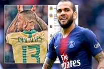 داني ألفيس يلجأ الى مواقع التواصل الاجتماعي للبحث عن فريق ينتقل إليه