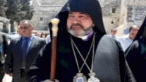 الأردن والسلطة يجمدان اعترافهما بالبطريرك الأرمني