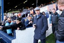 تن هاج يودع جماهير مانشستر يونايتد برسالة مؤثرة بعد إقالته