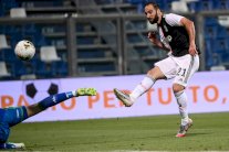 بطولة إيطاليا: يوفنتوس يهدر تقدمه بهدفين على ساسوولو ويخرج بنقطة غير مقنعة