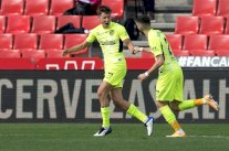 أتلتيكو لمتابعة انتصاراته وبرشلونة وريال لمواصلة تضييق الخناق