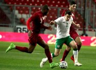 تصفيات مونديال 2022 : قطر تتعادل مع ايرلندا وتحافظ على ظهور أوروبي مثالي