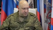 قائد القوات الروسية يعترف بصعوبة الوضع في خيرسون