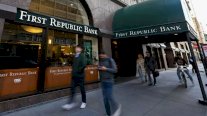 فيرست ريبابليك: ارتفاع الأسهم مع مساعي وول ستريت لإنقاذ البنك من الانهيار