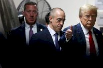 خيارات ترامب في مُحاكمة مرتقبة 