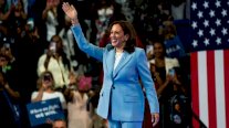 كامالا هاريس تضمن خوض السباق الرئاسي