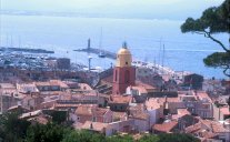 سان تروبيه: مدينة فرنسية تدعو زوارها لتجارب مختلفة خارج ذروة الصيف