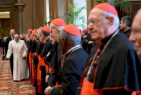 البابا فرنسيس يدين غارة إسرائيلية أدت لمقتل أطفال في شمال غزة