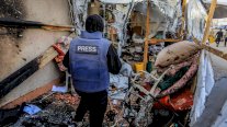 الجيش إسرائيلي يقصف خيمة للصحفيين في خان يونس