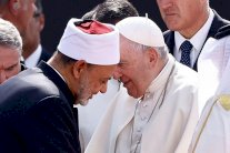 الفاتيكان نيوز: صداقات البابا فرنسيس مع الديانات الأخرى عززت مسارات السلام