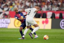 برشلونة وريال مدريد: كلاسيكو حسم اللقب؟