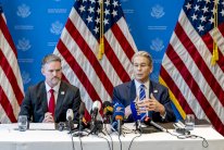 الولايات المتحدة والصين تُعلنان عن اتفاق لخفض 