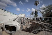 قادة فرنسا وبريطانيا وكندا يعترضون على حملة نتانياهو العسكرية في غزة