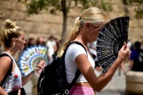 موجة حر شديدة تضرب جنوب أوروبا.. فهل تغيّر طقس القارة العجوز؟