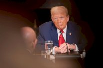 ترامب والغزواني: 