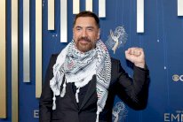 كوفيّة ورسائل سياسية في حفل توزيع جوائز إيمي