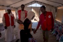 مقتل متطوعين في الهلال الأحمر السوداني في شمال كردفان، وحاكم دارفور يعترف بالتقصير الأمني