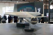 مصر تكشف عن أول مسيّرة انتحارية محلية الصنع، وجدل حول تشابهها مع 