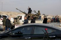 المقاتلون الأكراد يرفضون الانسحاب من أحياء حلب، بعد انتهاء المهلة الممنوحة لهم من دمشق